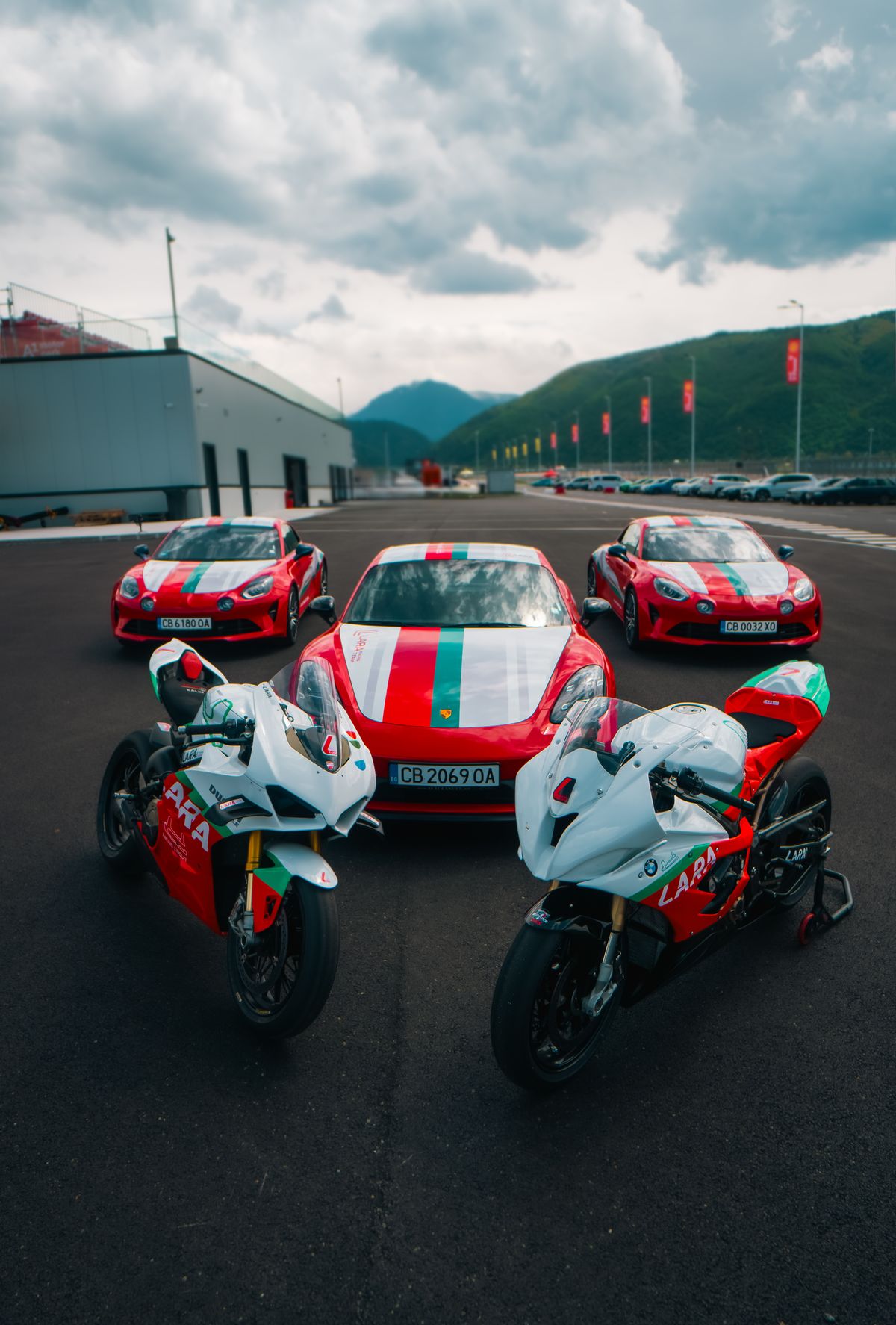 Lara Racing Team line-up: cars and bikes